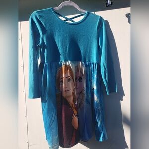 Little girl dress frozen theme